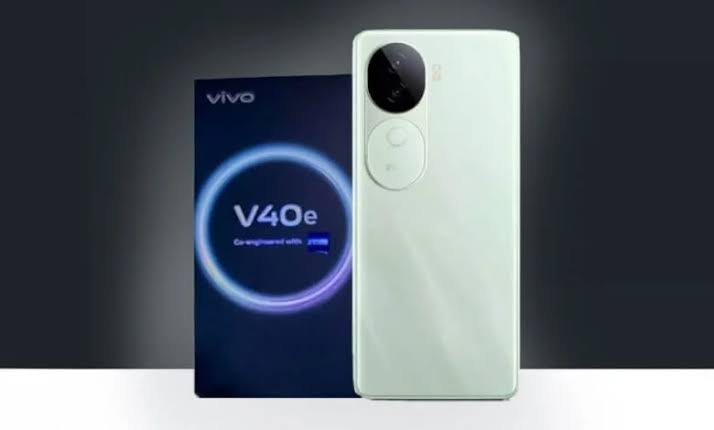 بأقوى أداء معالج.. مواصفات هاتف vivo V40e وسعره في الأسواق