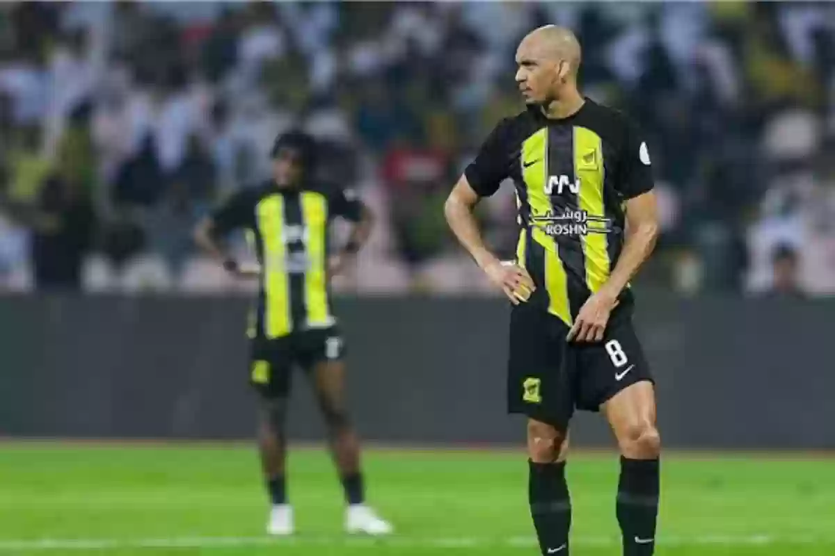 نجم الاتحاد السعودي ينقلب على بنزيما ورونالدو فما السر؟!