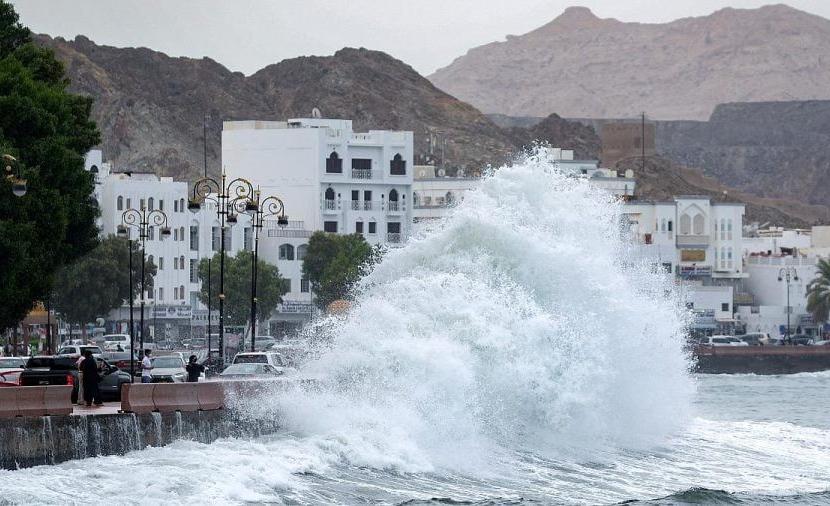 الأرصاد .. تصدر تنبيها مع بدء تأثيرات المنخفض الجوي