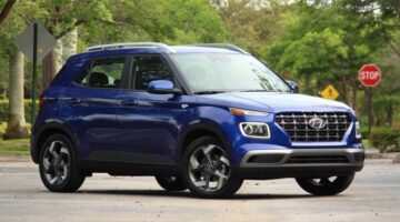 147 232501 2020 hyundai venue suv review 700x400