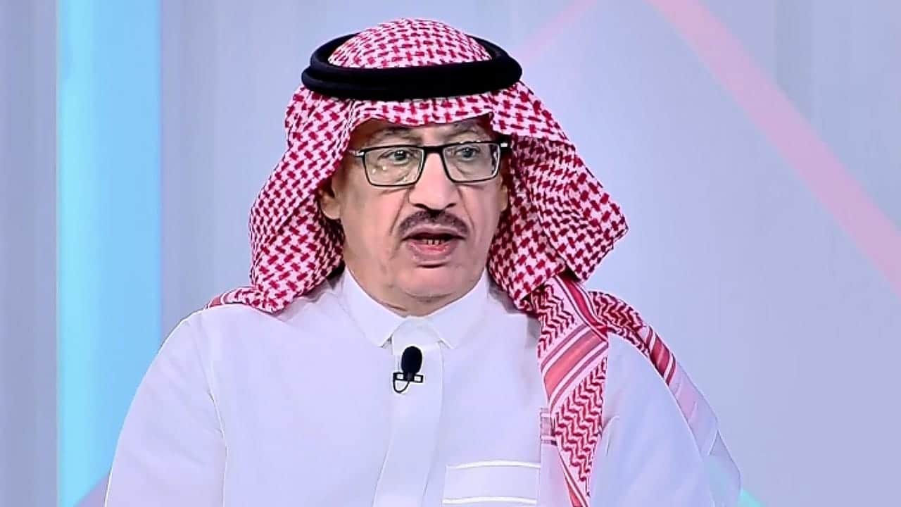 عارف يكسر صمته: ضرورة الاستغناء عن منصب مدير المنتخب السعودي بعد استقالة الصادق