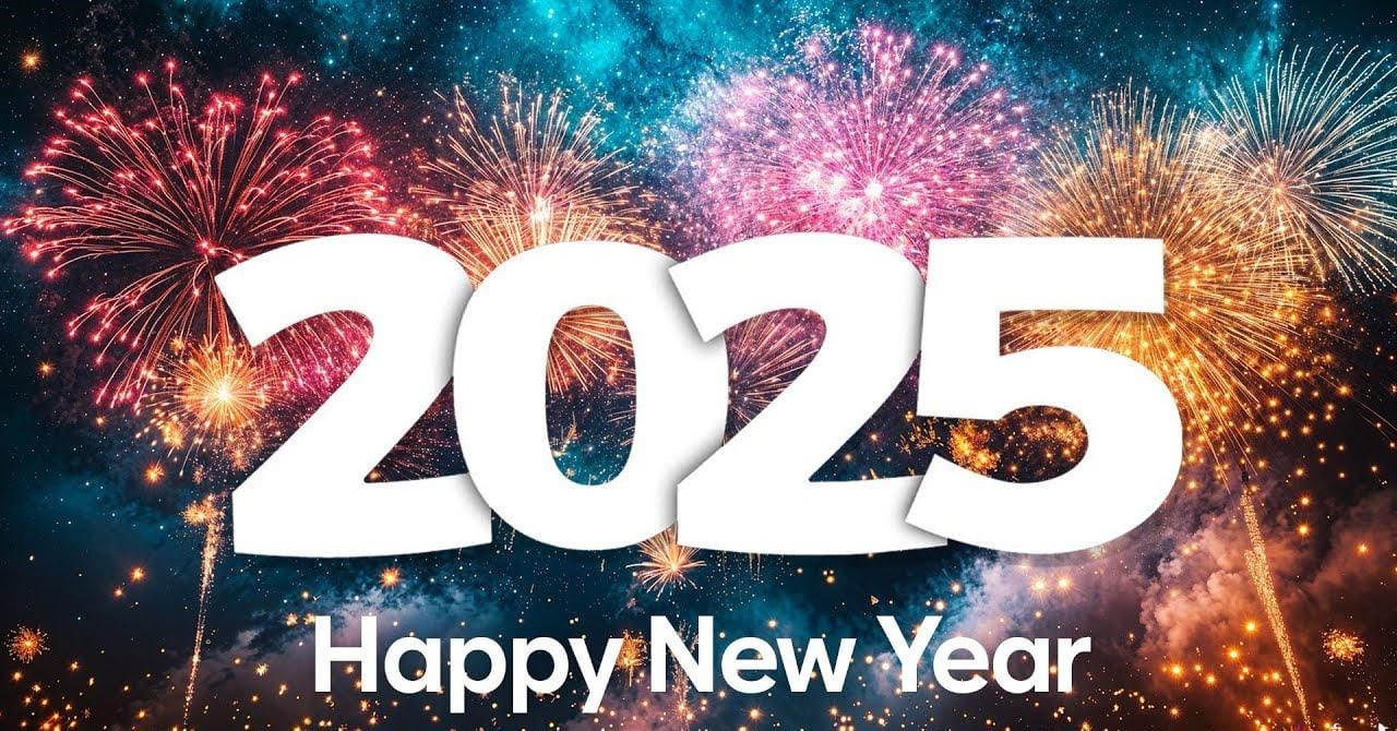 “أجمل عبارات تهنئة برأس السنة الميلادية 2025: مسجات الكريسماس Happy New Year”