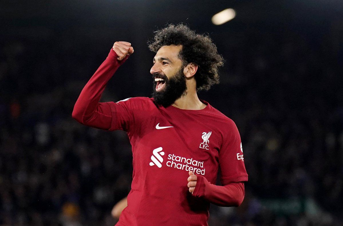 حقيقة انتقال محمد صلاح إلى الهلال: هل تعثرت الصفقة؟