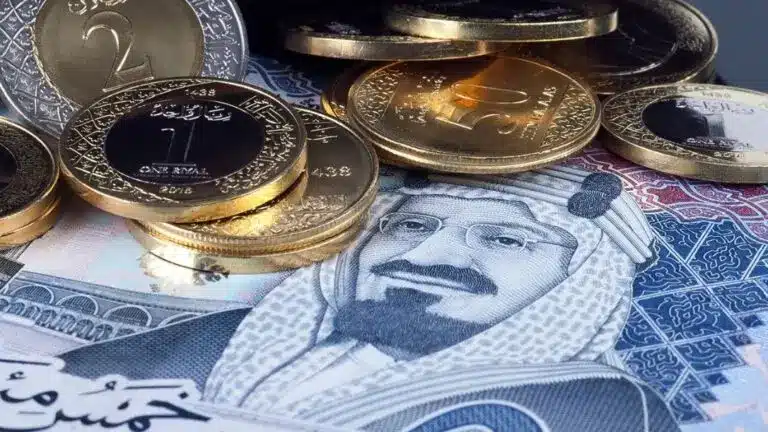 استقرار سعر الريال السعودي في البنوك المصرية مع اقتراب موسم العمرة